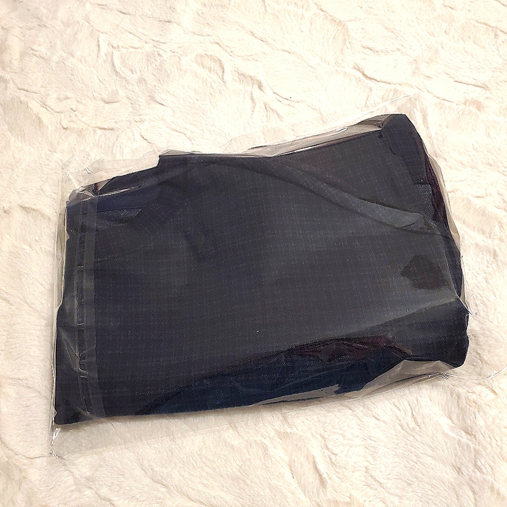 LOU & GREY (Loft) Navy & Black Plaid Short Sleeve Top, XS/S - Picture 8 of 8